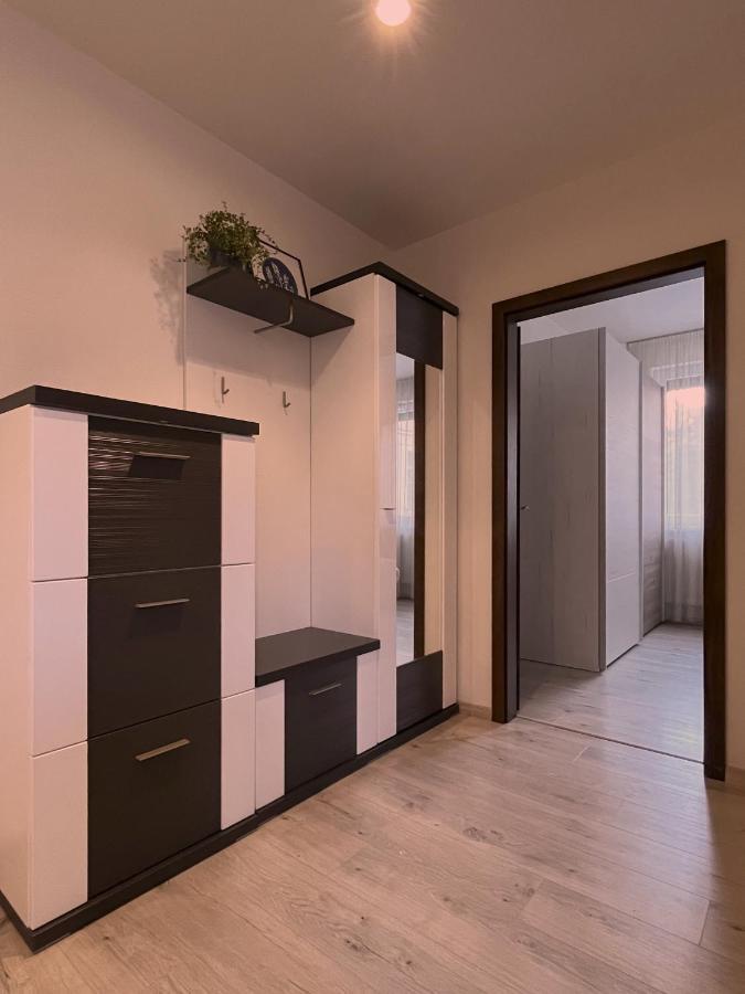 Elegant Escape Apartment I - City Centre Братислава Екстер'єр фото